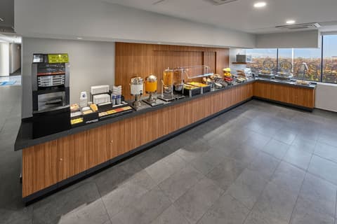 City Express by Marriott Monterrey Santa Catarina, Breakfast meal