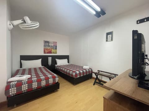 Hostal Lleras Calle 8 - Hostel, Room
