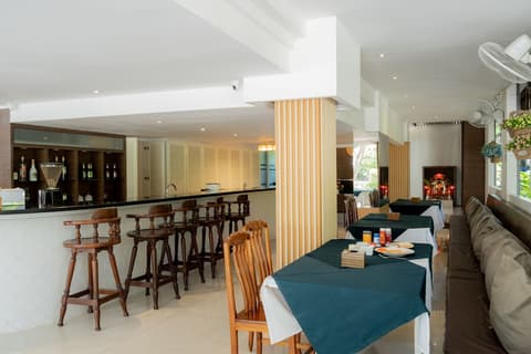 Hotel de Karon