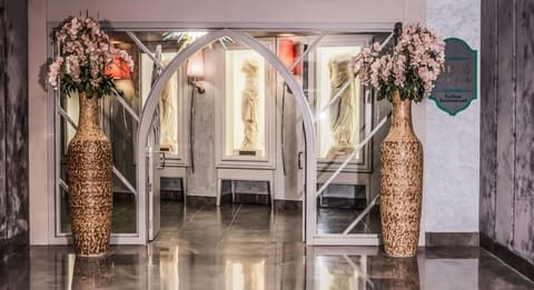 Royal Taj Mahal - All Inclusive