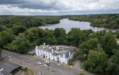 Wheatsheaf Hotel - Virginia Water by Chef and Brewer Collection