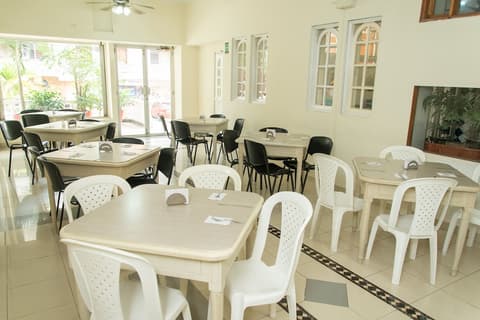 Ayenda 1313 Barahona 72