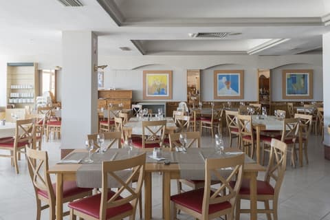 Aparthotel Seth Isla Paraiso