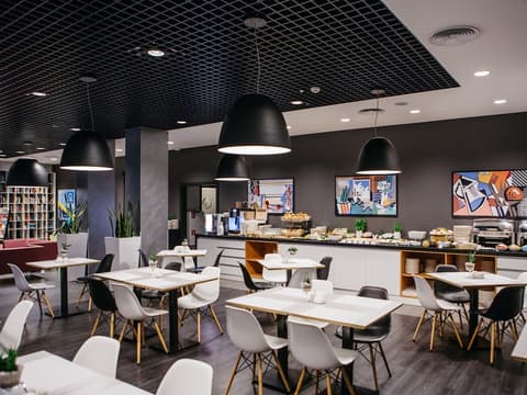 Q Hotel Kraków, Breakfast area