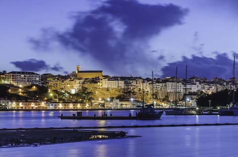 Hostal Jume - Urban Rooms