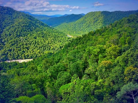 Mission Reef Resort, Hiking