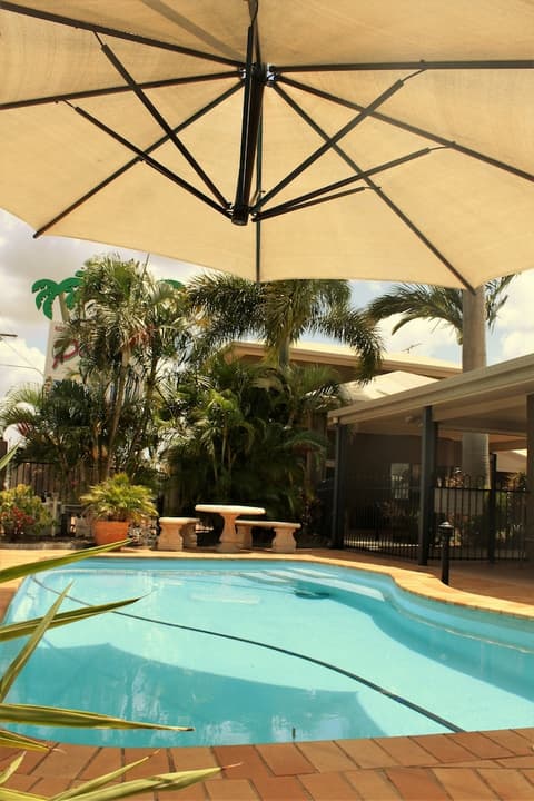 Rockhampton Palms Motor Inn, Pool