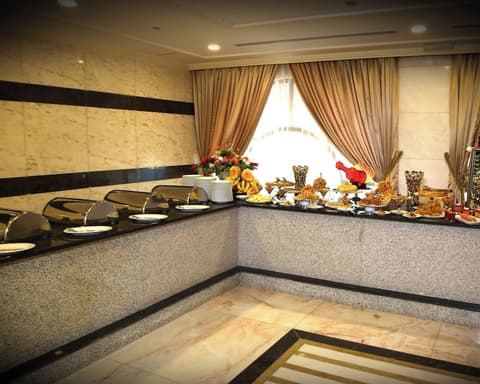 Al Rawda Al Aqeeq Hotel, 