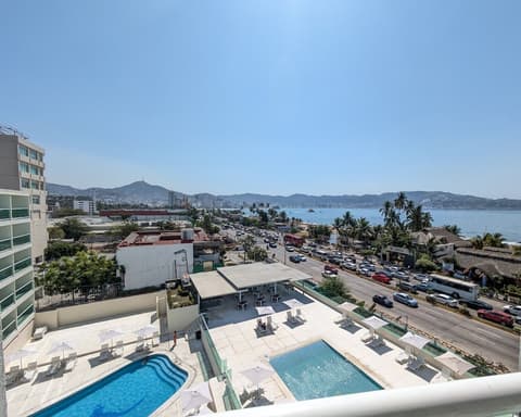 We Hotel Acapulco