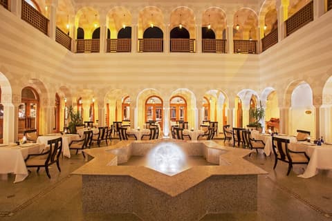 The Oberoi Beach Resort, Sahl Hasheesh, Dining