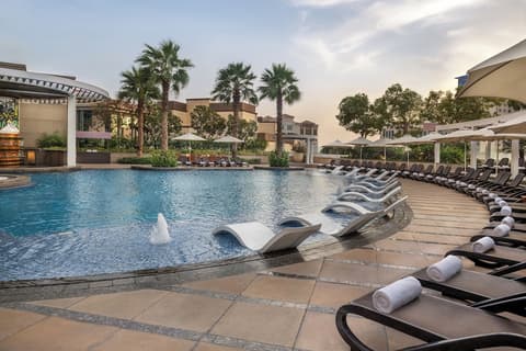 Hyatt Regency Dubai Creek Heights, Pool