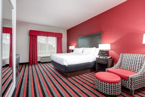 Holiday Inn Hotel & Suites Lafayette North by IHG, Room