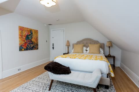 The Secret Garden B&B Inn, Room