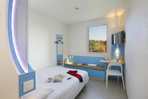 First Inn Hotel Les Ulis