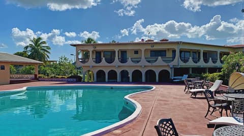 Cortsland Hotel, Outdoor pool