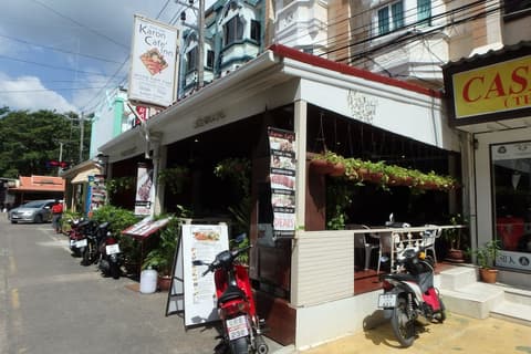 Karon Café Inn