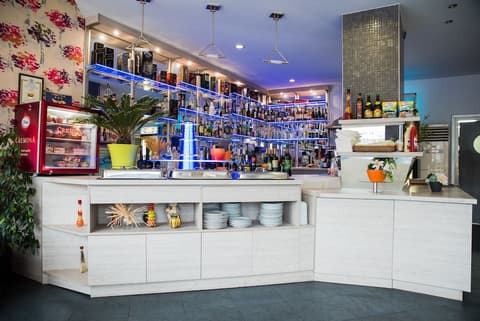 AQUA Hotel, Bar (on property)