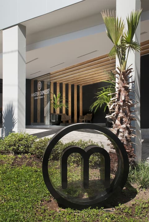 Master Express Dom Pedro II