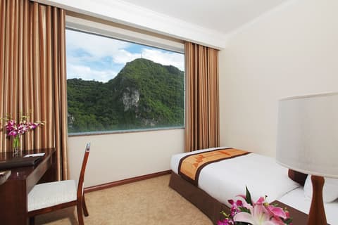 Ha Long DC Hotel, Room