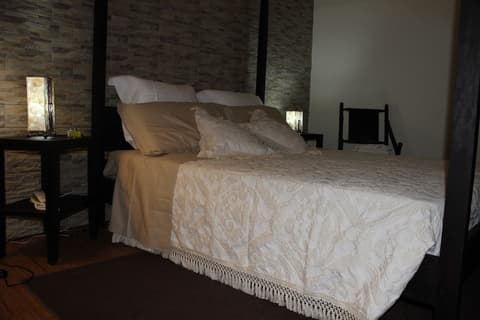 Only for two Giumbabulla Home and spa