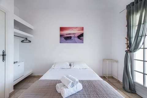LavaRock Villa