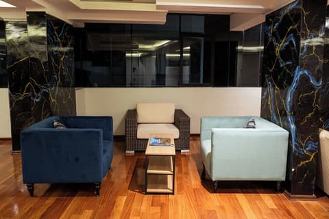 Hotel California Urubamba