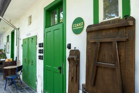 Czakó Bed & Breakfast