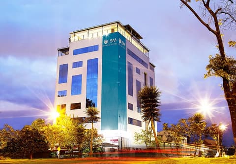 SM Grand Hotel, Exterior