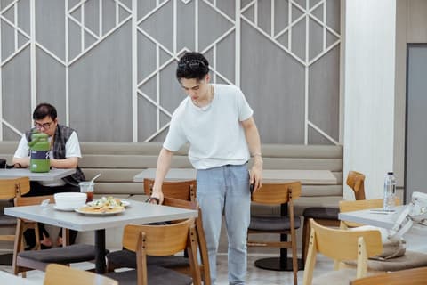 RUS Hotel&Convention