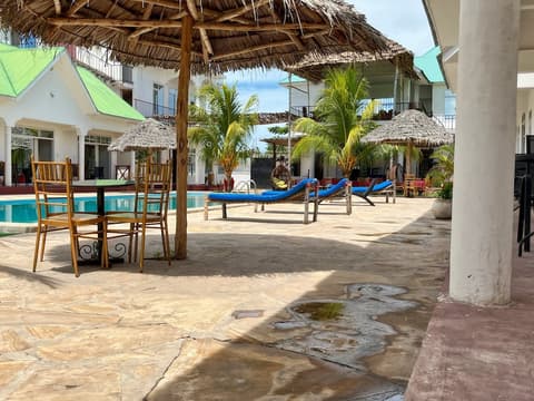 Sunrise Hotel & Resort