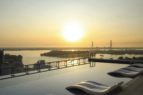 Charmant Suites a Boutique Hotel Can Tho