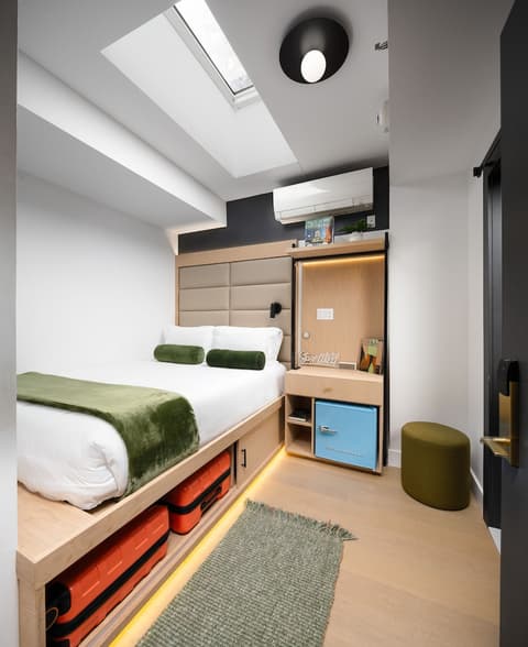 Little Charlie Hotel