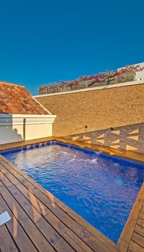 Lunala Hotel Boutique, Rooftop pool