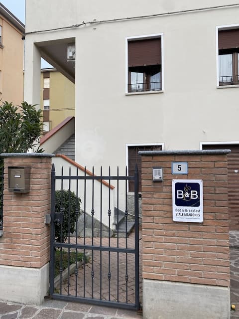 B&B VIALE MANZONI