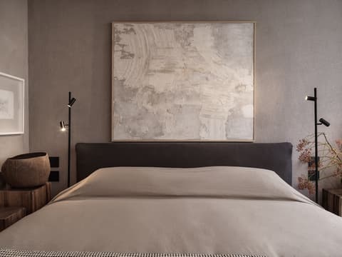 Monastik Living in Athina, Room