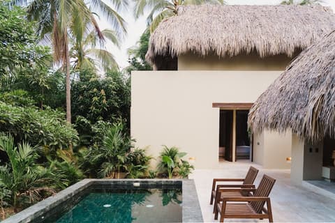 Naio Hotel y Villas By OxoHotel