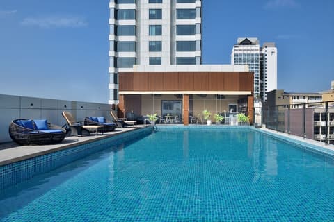 Sheraton Colombo Hotel, Pool