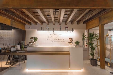 Palazzetto My Venice, Reception