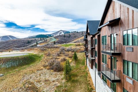 Pioche Village Park City