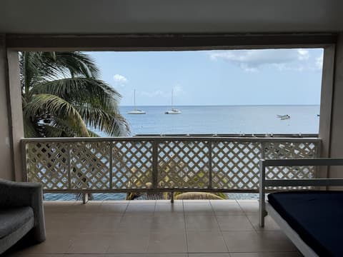 Point Bay Resort, Terrace/patio