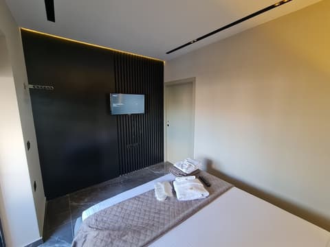 La Mirage Suites & Apartments