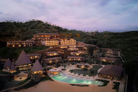 TA’AKTANA, a Luxury Collection Resort & Spa, Labuan Bajo
