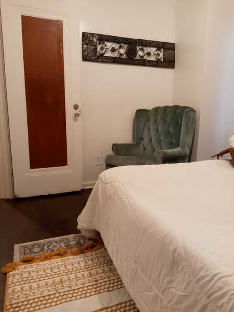 Super Comfy Room at a Great Location, Room