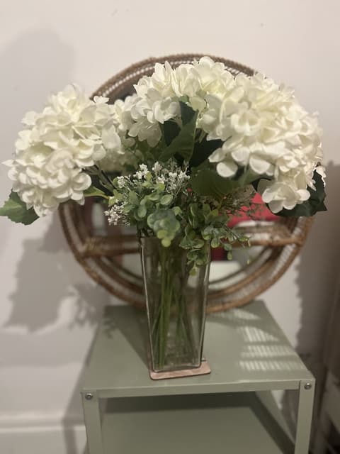 Thorn - Romance Deluxe Room