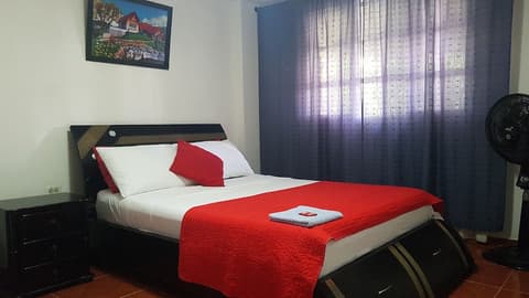 Hotel Media Luna santa marta