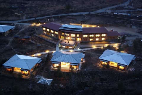 Udumwara Resort and Spa, Exterior