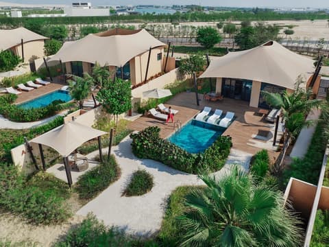 Bab Al Nojoum Hudayriyat Villas