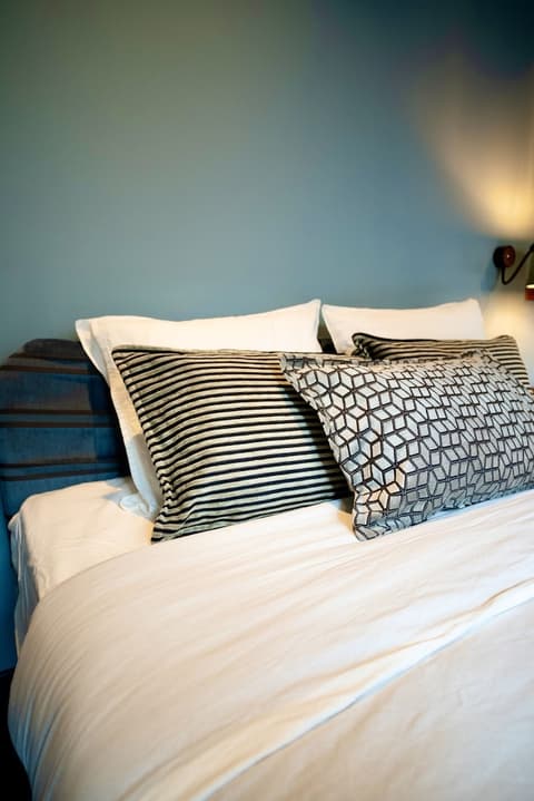 Hotel Lincoln Lounge, Room