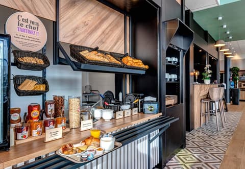 B&B Hotel Mulhouse Bâle Aéroport, Breakfast buffet
