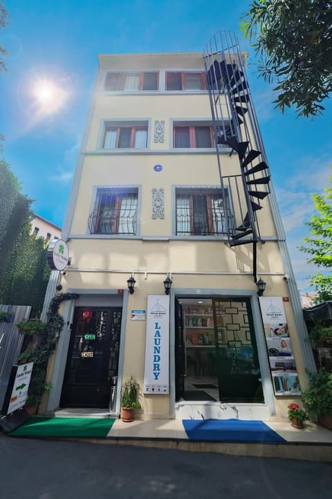 Lucky Hotel İstanbul